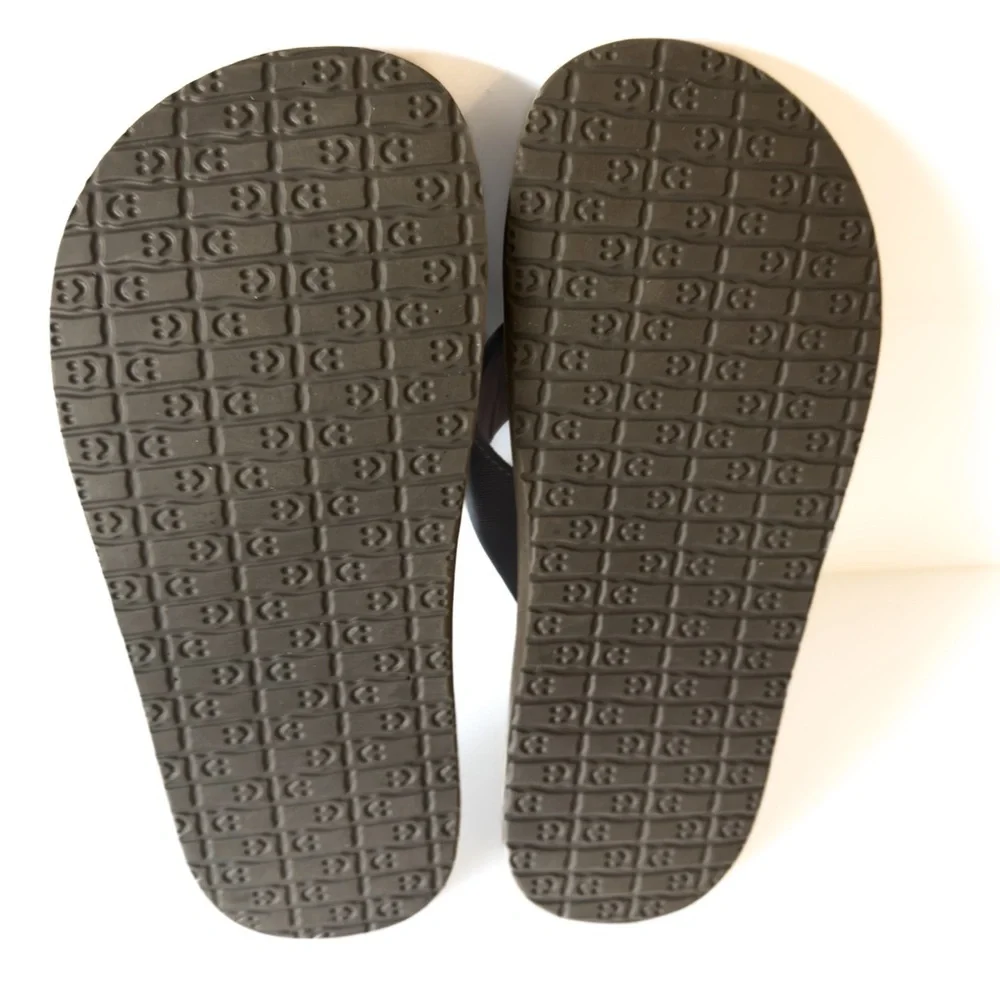 Sanuk Beer Cozy Brown Flip Flops Sz 8 Beach Casual Surfer